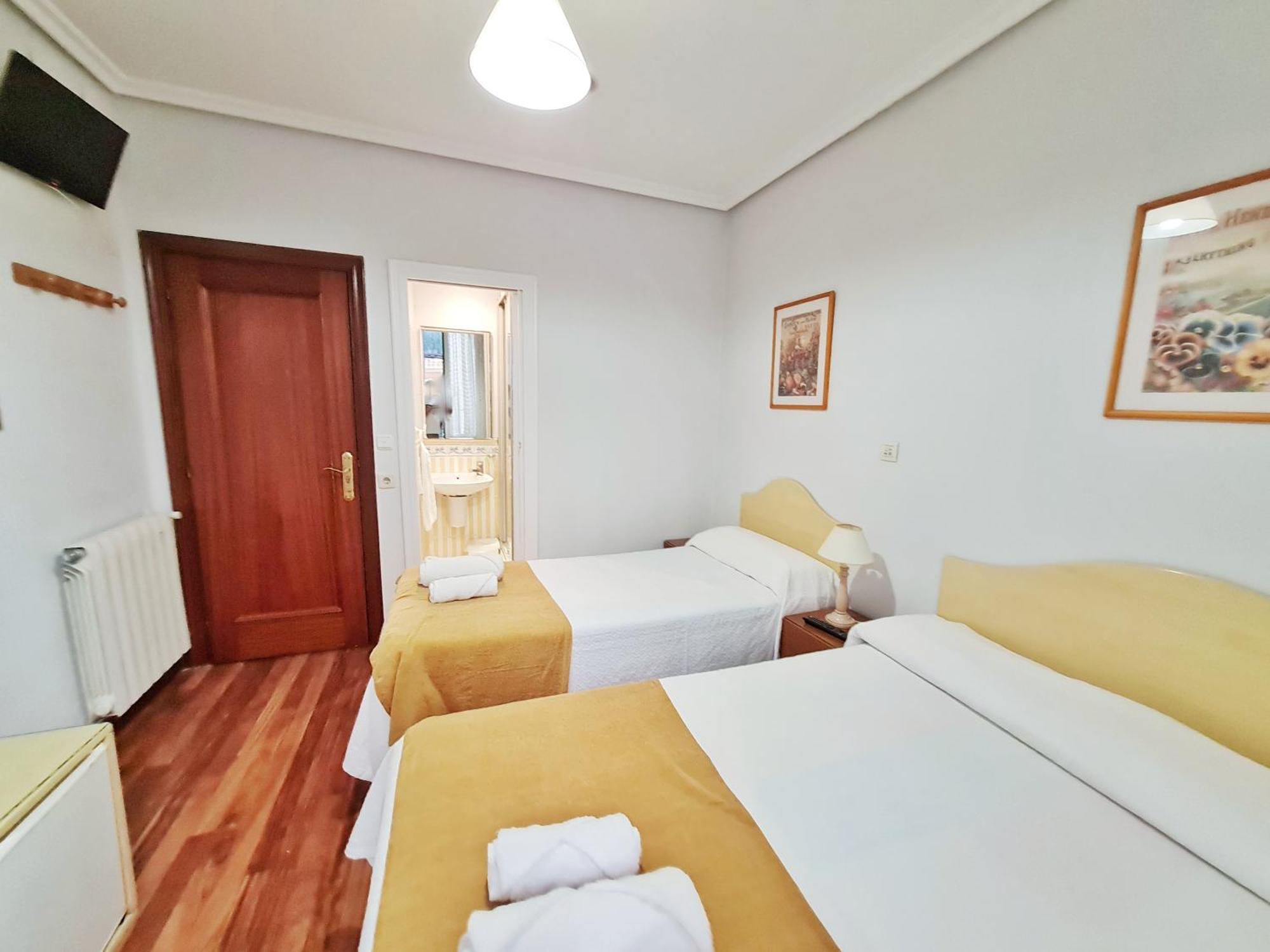 Pension San Lorenzo San Sebastián Zimmer foto